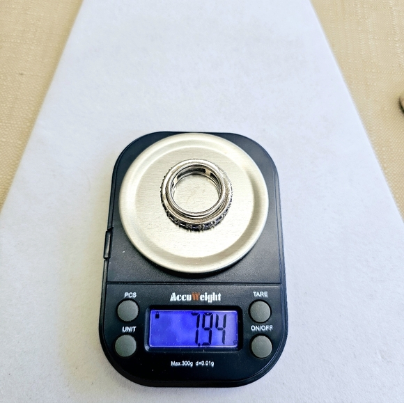 STS Karis Spinner Band Ring with Purple Stones Vintage Size 7.75 - Picture 15 of 15